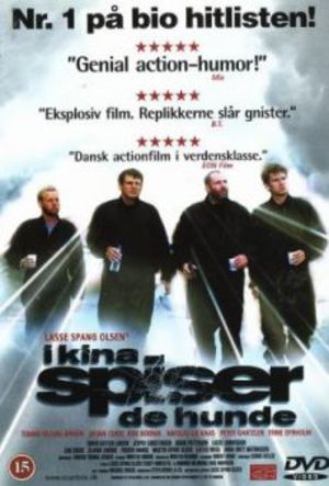 I Kina käkar dom hundar poster