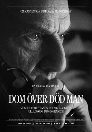 Dom över död man poster
